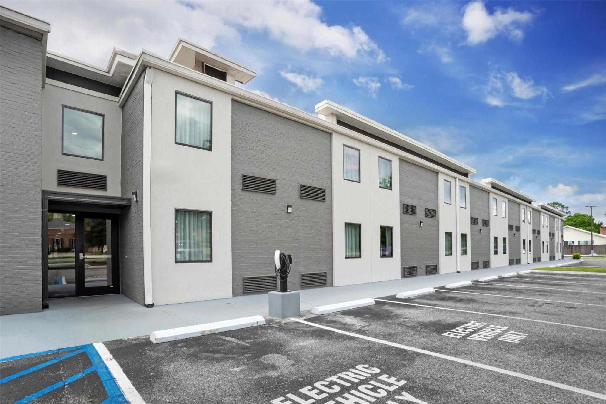 Western Hotel 3*